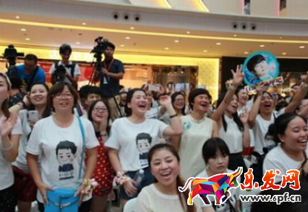 天貓粉絲趴怎么領(lǐng)不了,