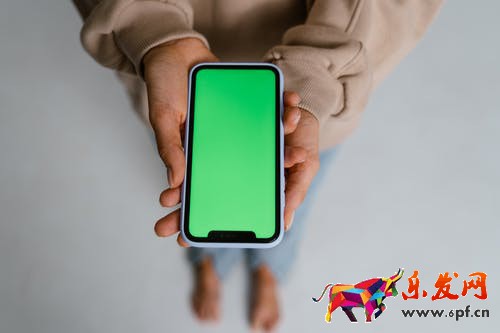 開淘寶店賣手機(jī)殼難嗎？賺錢嗎？